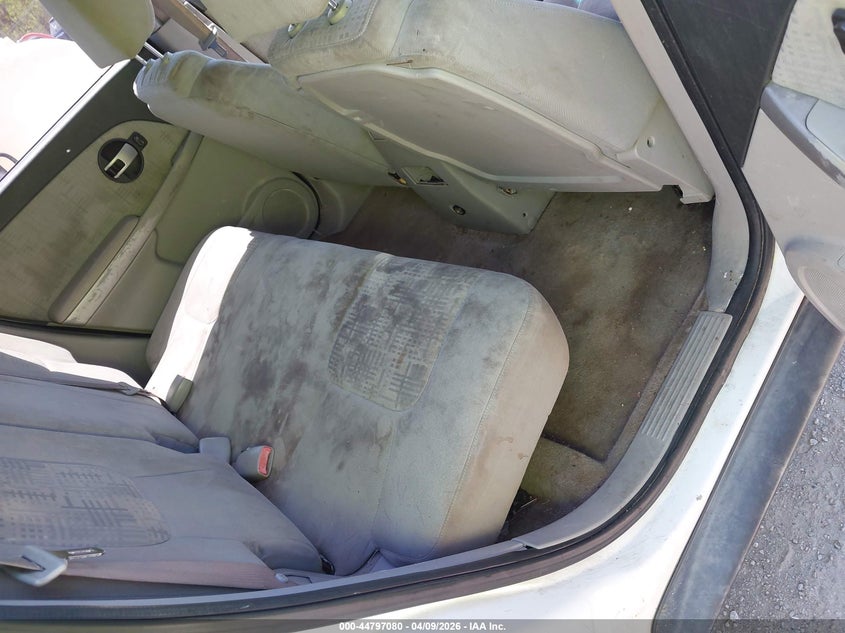 2005 Chevrolet Equinox Ls VIN: 2CNDL13F056184462 Lot: 44797080