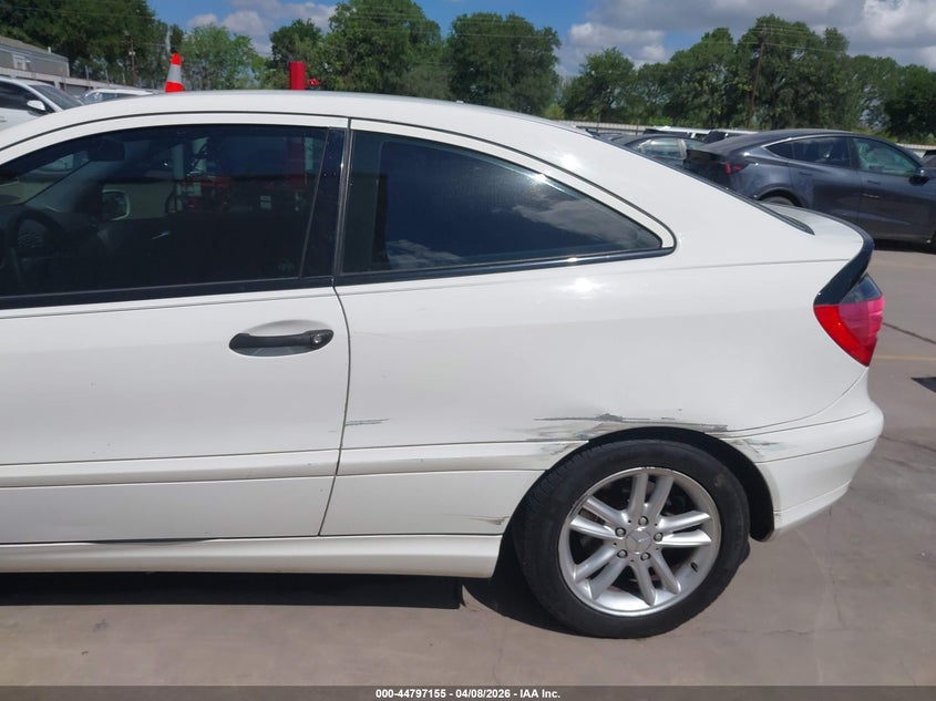 2003 Mercedes-Benz C 230 Kompressor Sport VIN: WDBRN40J03A446350 Lot: 44797155