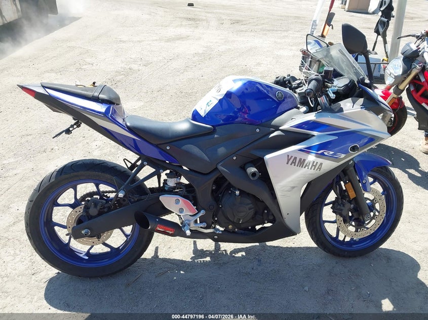 2015 Yamaha Yzfr3 VIN: MH3RH06Y4FK001261 Lot: 44797196