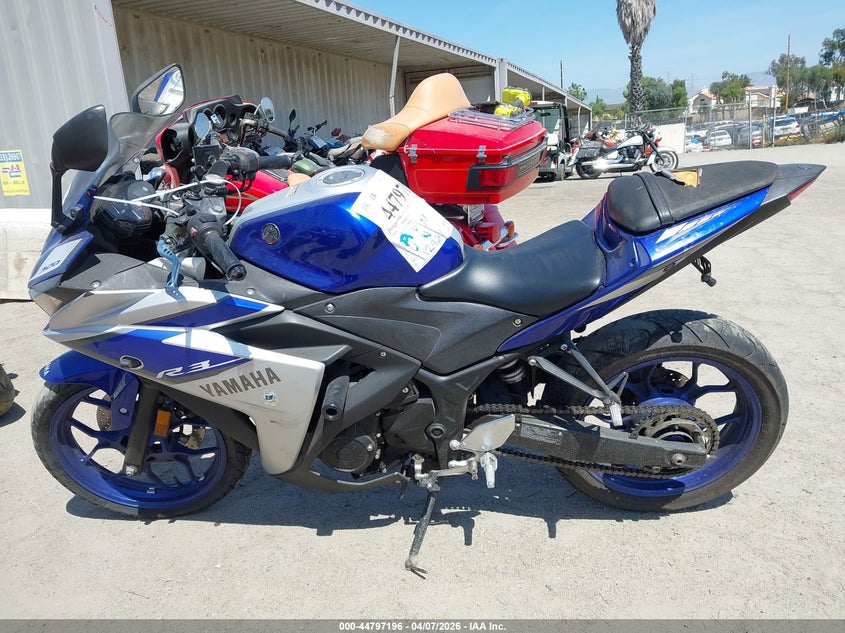 2015 Yamaha Yzfr3 VIN: MH3RH06Y4FK001261 Lot: 44797196