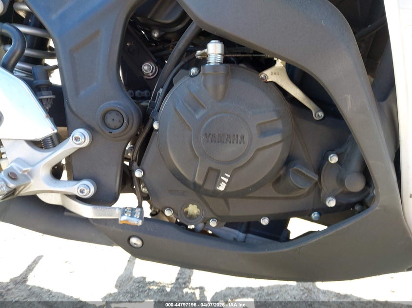 2015 Yamaha Yzfr3 VIN: MH3RH06Y4FK001261 Lot: 44797196