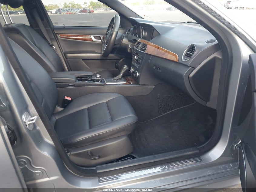 2013 Mercedes-Benz C 250 Sport