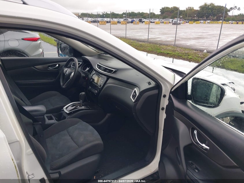 2016 Nissan Rogue Sv