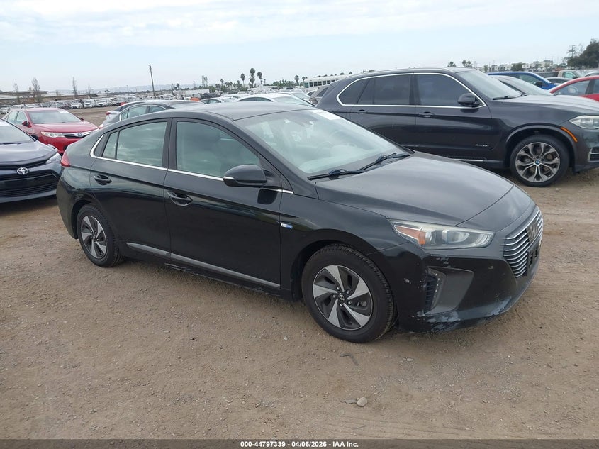 2017 Hyundai Ioniq Hybrid Sel