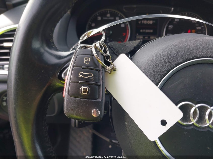 2016 Audi Q3 2.0T Premium Plus VIN: WA1EFCFS4GR013333 Lot: 44797426