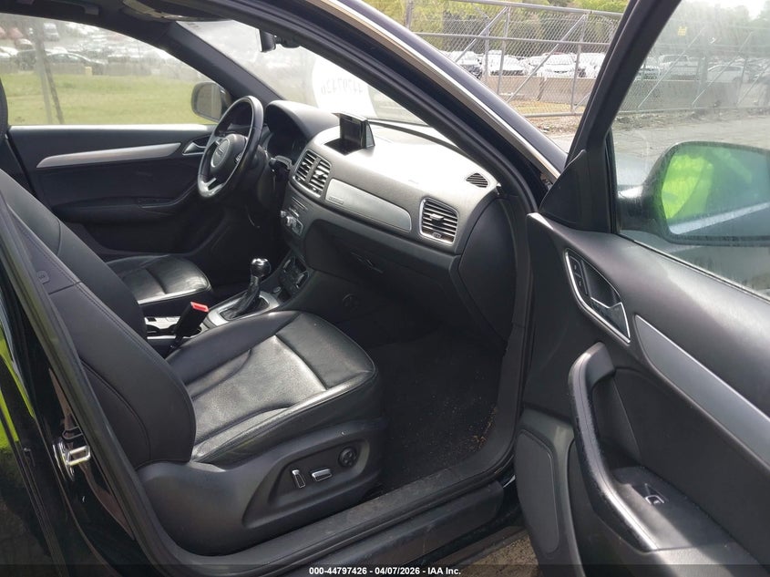 2016 Audi Q3 2.0T Premium Plus VIN: WA1EFCFS4GR013333 Lot: 44797426