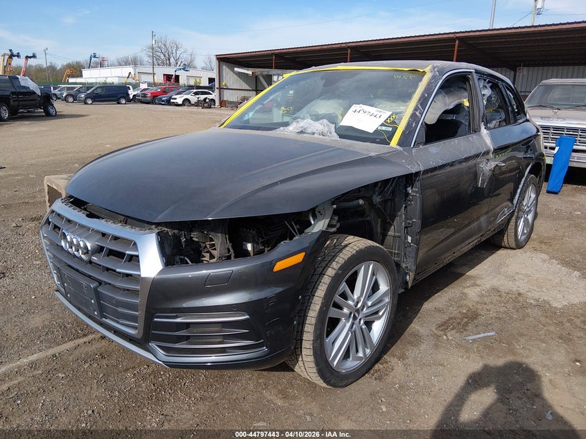 2018 Audi Q5 2.0T Premium/2.0T Tech Premium