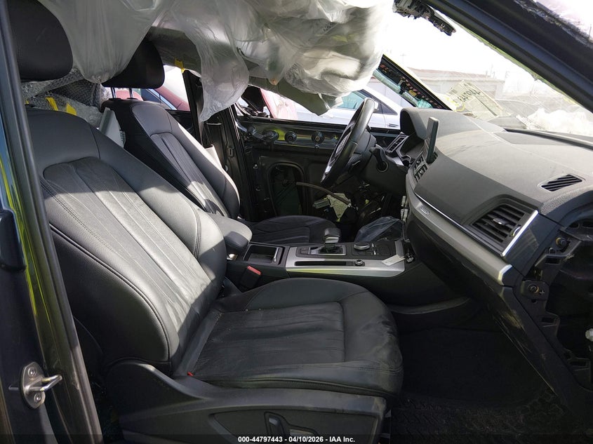 2018 Audi Q5 2.0T Premium/2.0T Tech Premium