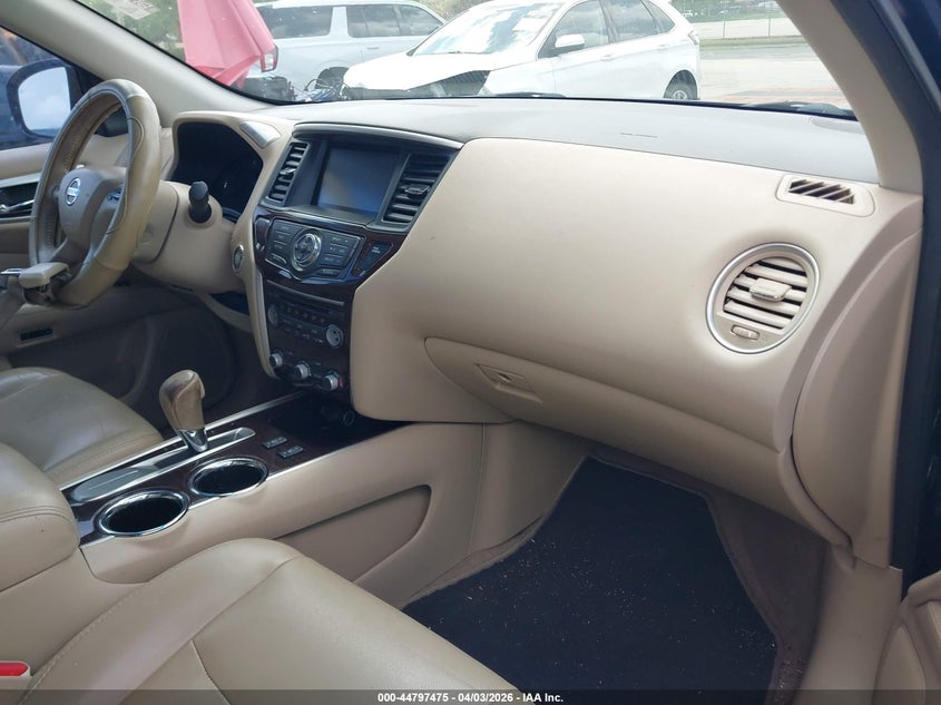 2014 Nissan Pathfinder Sl