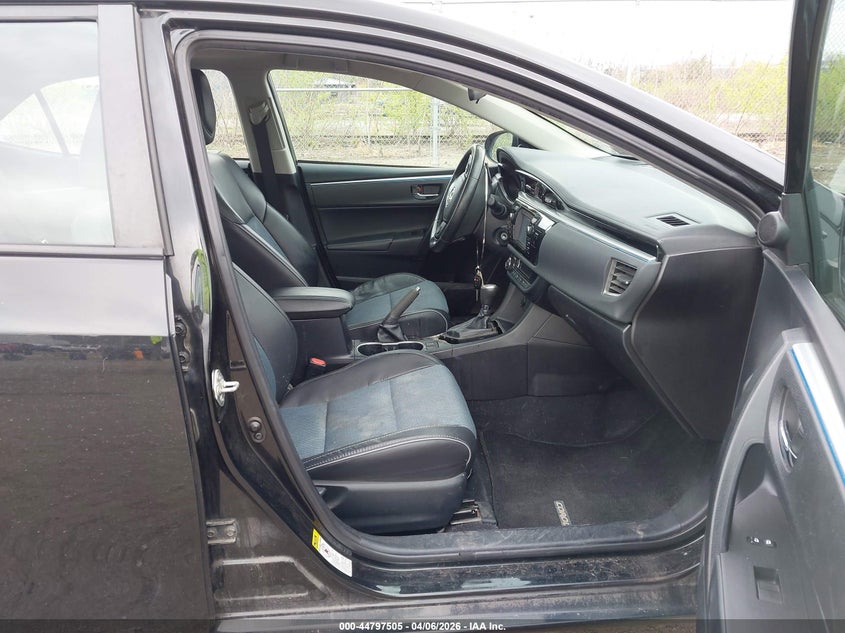 2014 TOYOTA COROLLA auction photo 5