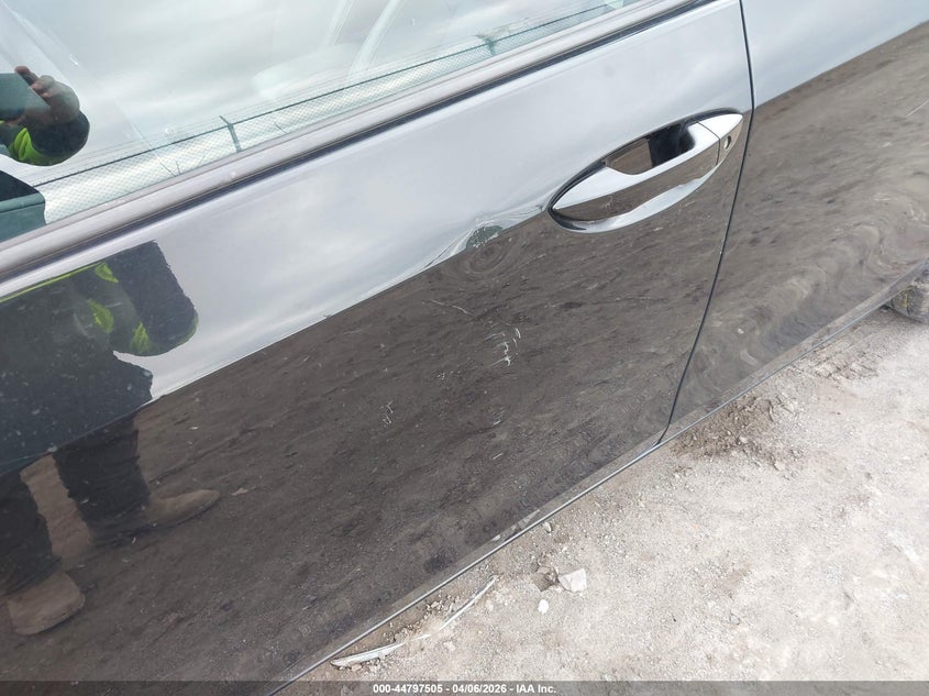 2014 TOYOTA COROLLA auction photo 6