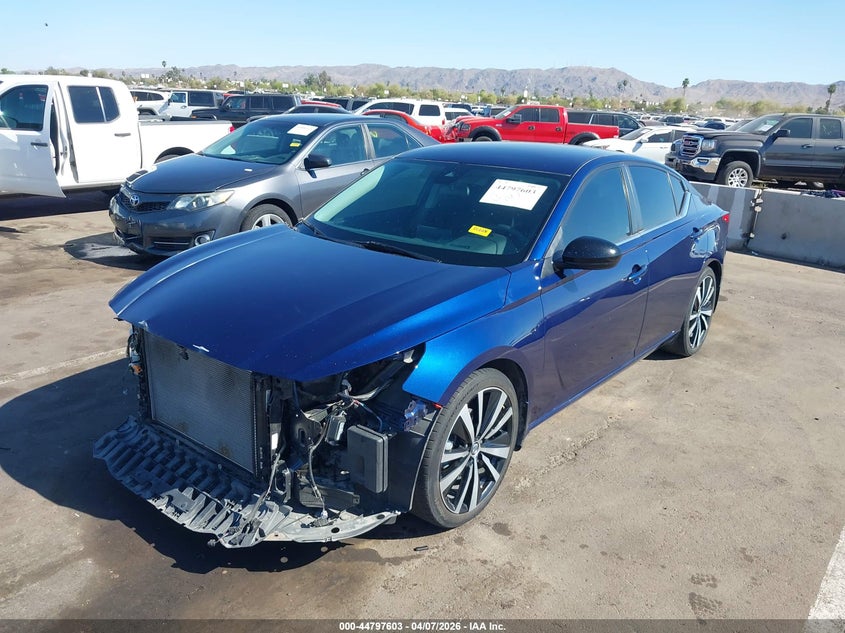 2022 Nissan Altima Sr Fwd