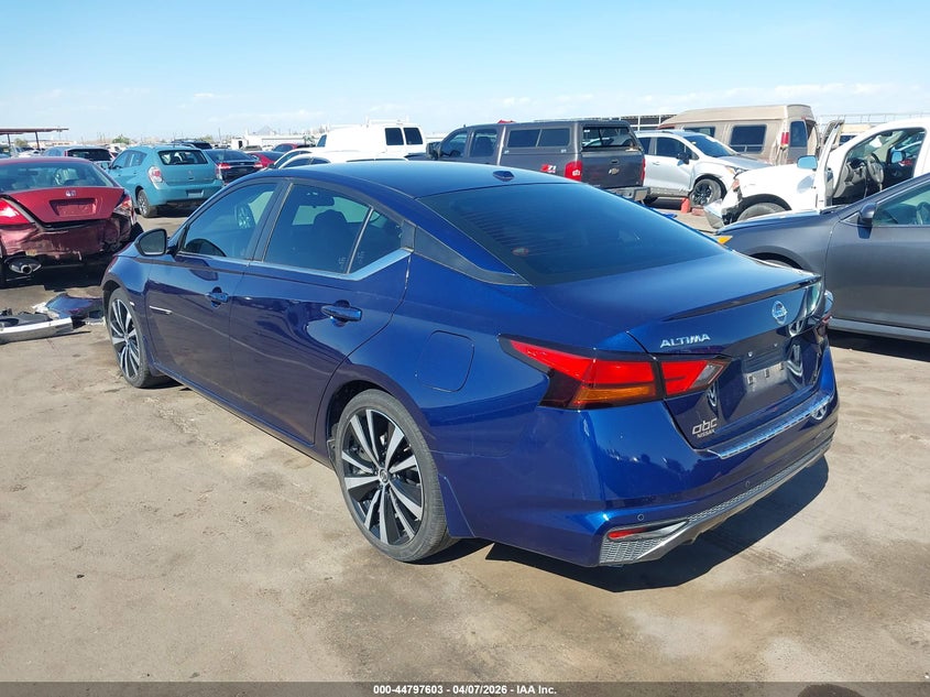 2022 Nissan Altima Sr Fwd