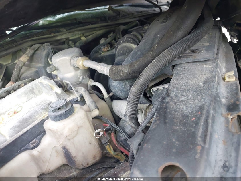 1998 GMC Sonoma Sls VIN: 1GTCS1943W8523414 Lot: 44797699