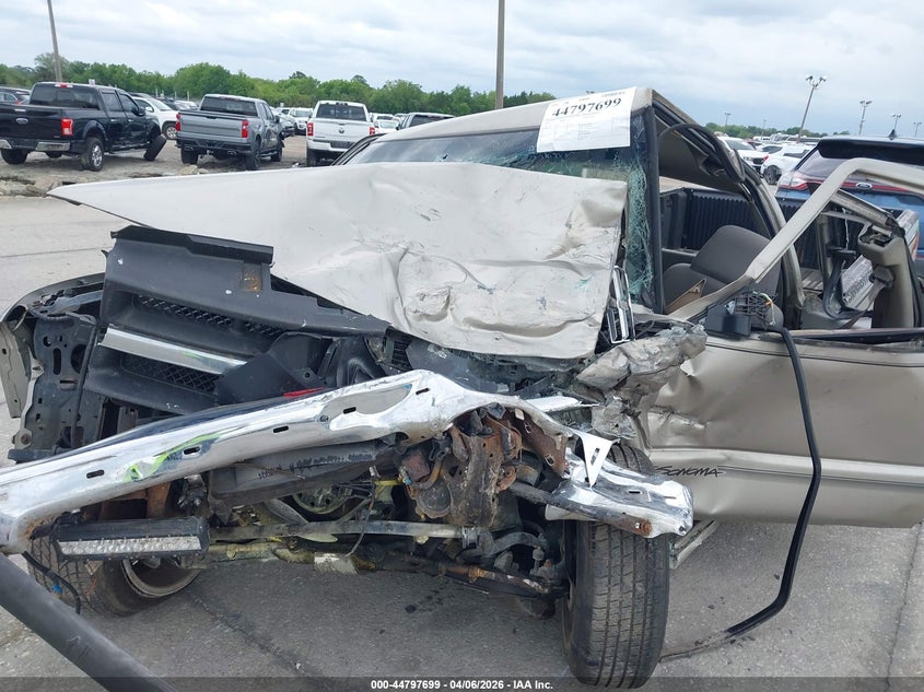 1998 GMC Sonoma Sls VIN: 1GTCS1943W8523414 Lot: 44797699