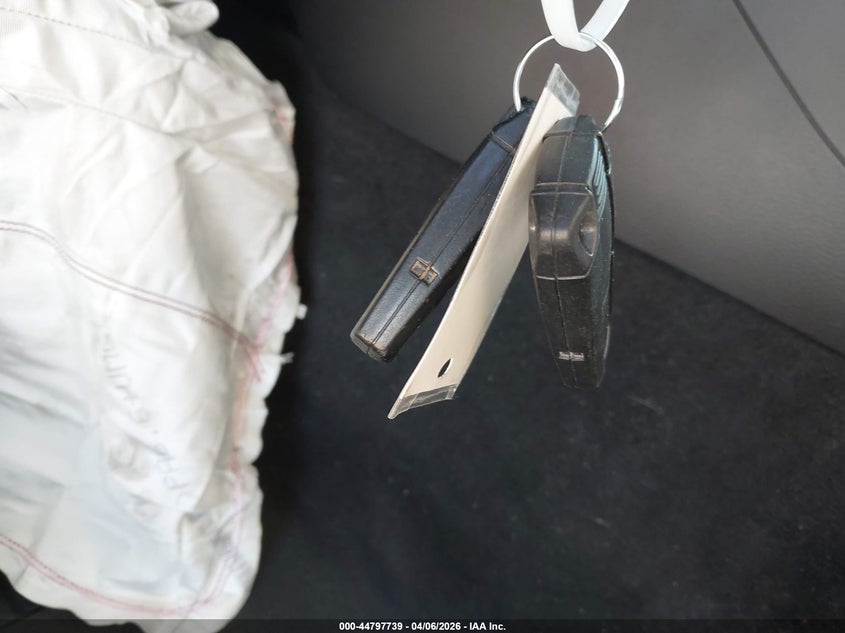 2014 BMW X1 xDrive28I VIN: WBAVL1C54EVY10054 Lot: 44797739