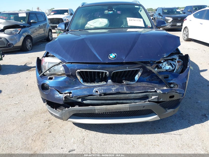 2014 BMW X1 xDrive28I VIN: WBAVL1C54EVY10054 Lot: 44797739