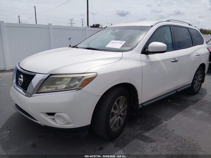 2014 Nissan Pathfinder Sv