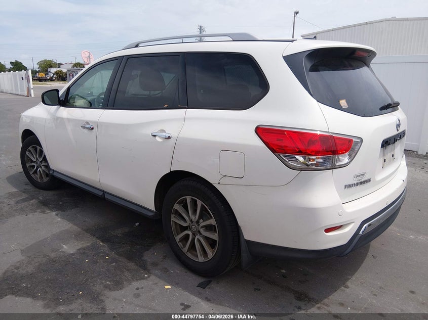 2014 Nissan Pathfinder Sv