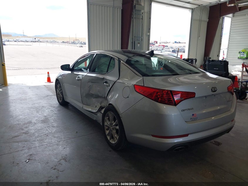 2013 KIA OPTIMA auction photo 3
