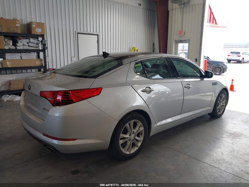2013 KIA OPTIMA auction photo 4