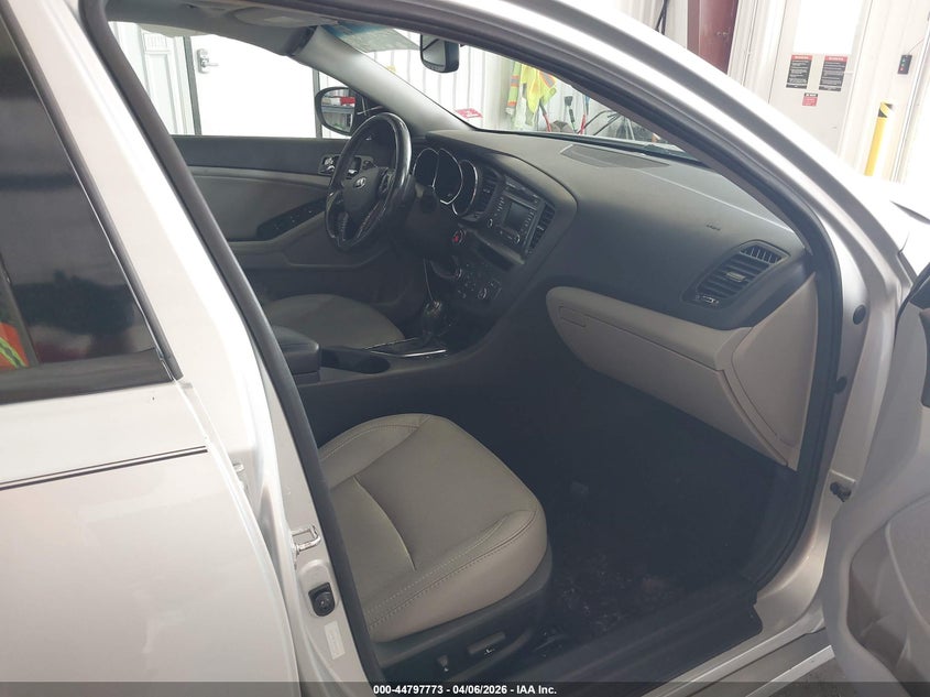 2013 KIA OPTIMA auction photo 5