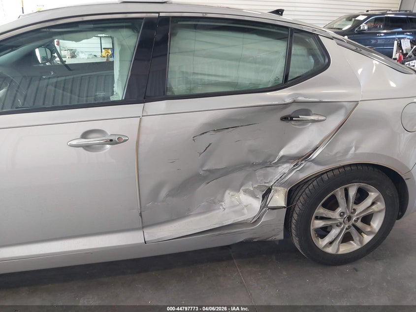 2013 KIA OPTIMA auction photo 6