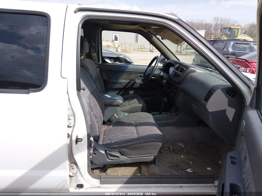 2000 Nissan Frontier Se-V6/Xe-V6