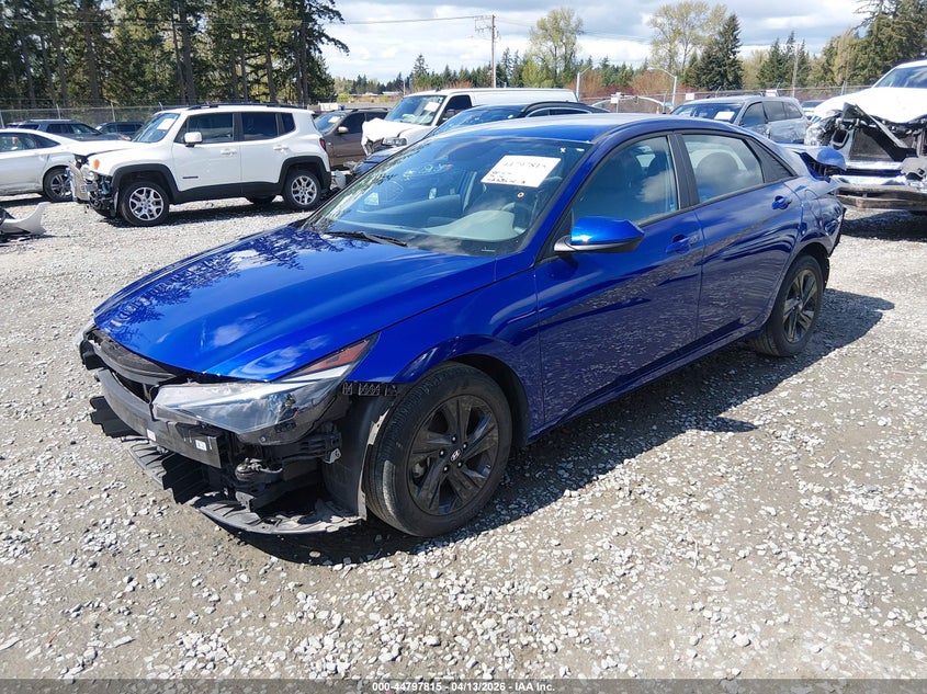 2022 Hyundai Elantra Sel