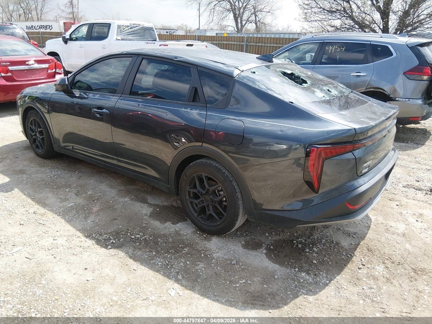 Vin: 3kpft4de7se002692, lot: 45295113, kia k4 lx 20253