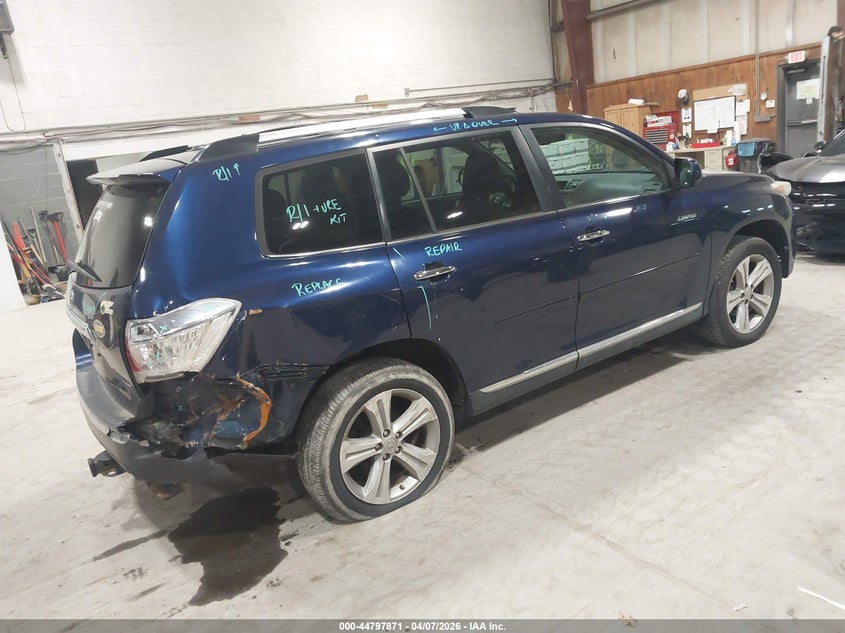 2013 Toyota Highlander Limited V6