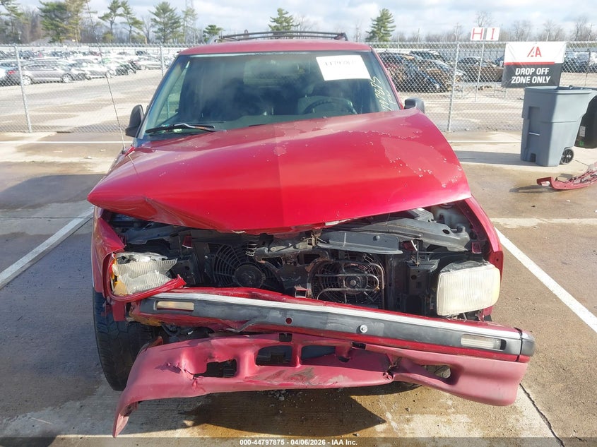 1997 Chevrolet Blazer Lt VIN: 1GNDT13WXV2262934 Lot: 44797875