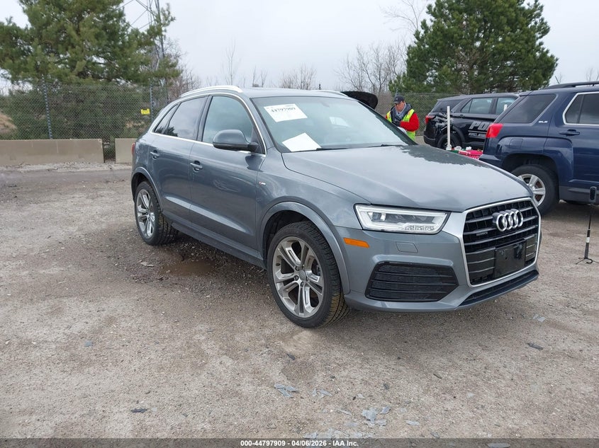 2016 Audi Q3 2.0T Premium Plus