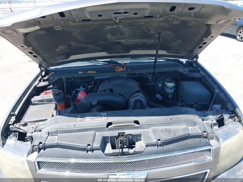 2007 Chevrolet Suburban 1500 Ls VIN: 1GNFC16037R214623 Lot: 44797938