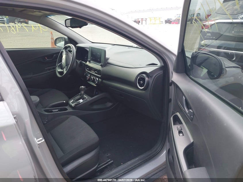 VIN KM8K6CAB8PU977958 2023 HYUNDAI KONA SEL