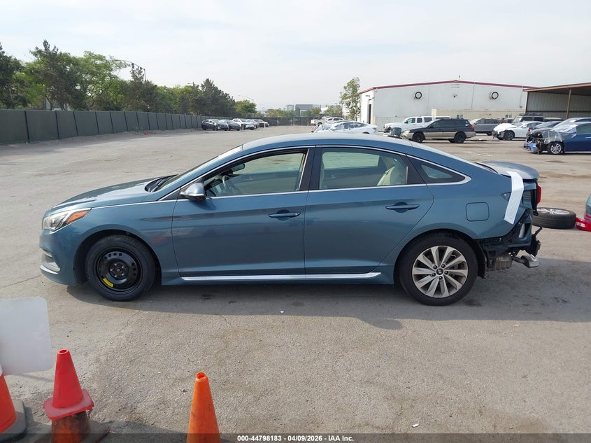 VIN 5NPE34AF9HH592195 2017 HYUNDAI SONATA SPORT