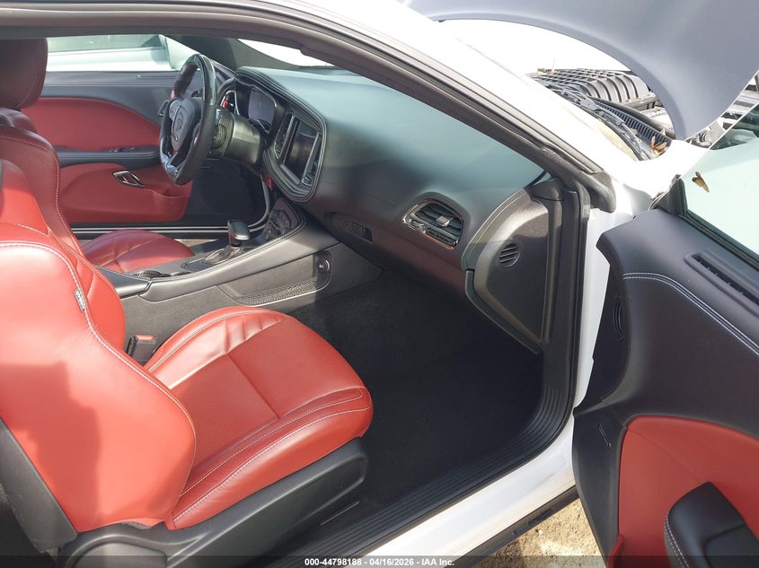 2022 Dodge Challenger Srt