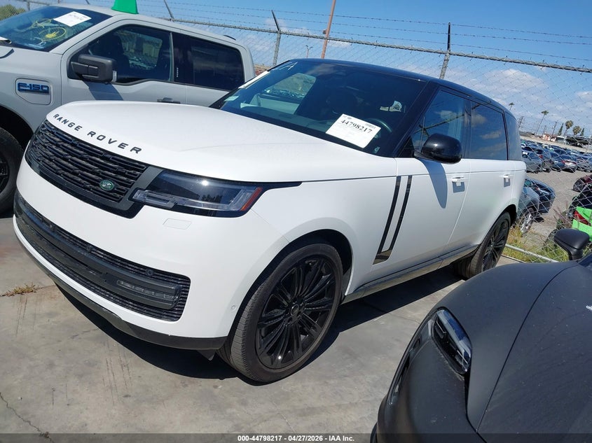 Vin: salkpbe93sa290845, lot: 45295483, land rover range rover p530 se 7 seat 20252