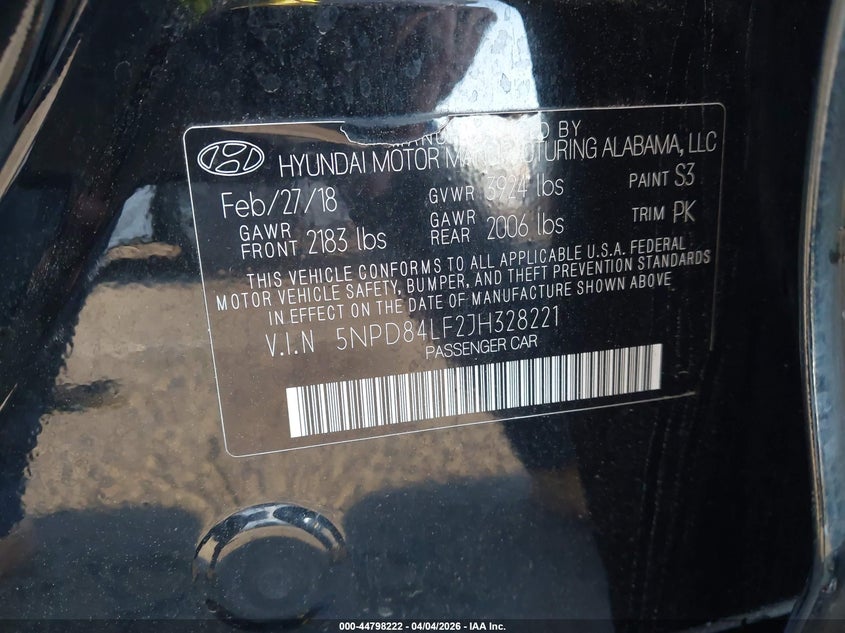 VIN 5NPD84LF2JH328221 2018 HYUNDAI ELANTRA SEL