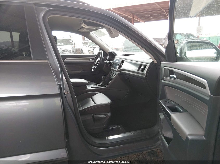 2021 Volkswagen Atlas 3.6L V6 Se W/Technology