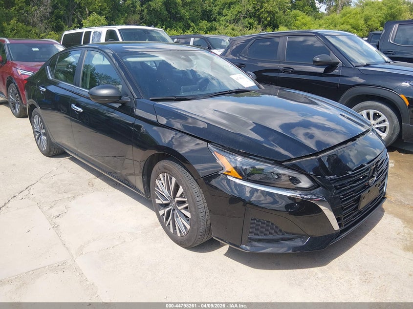 2025 Nissan Altima Sv Fwd