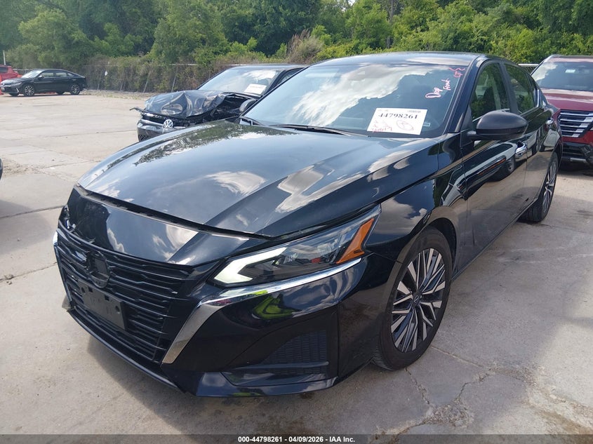 2025 Nissan Altima Sv Fwd