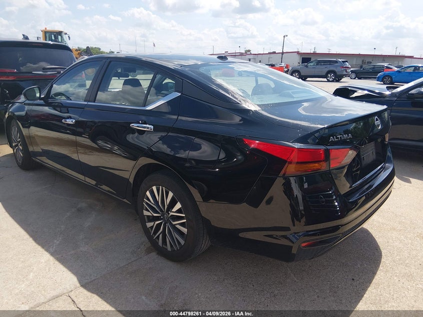 2025 Nissan Altima Sv Fwd