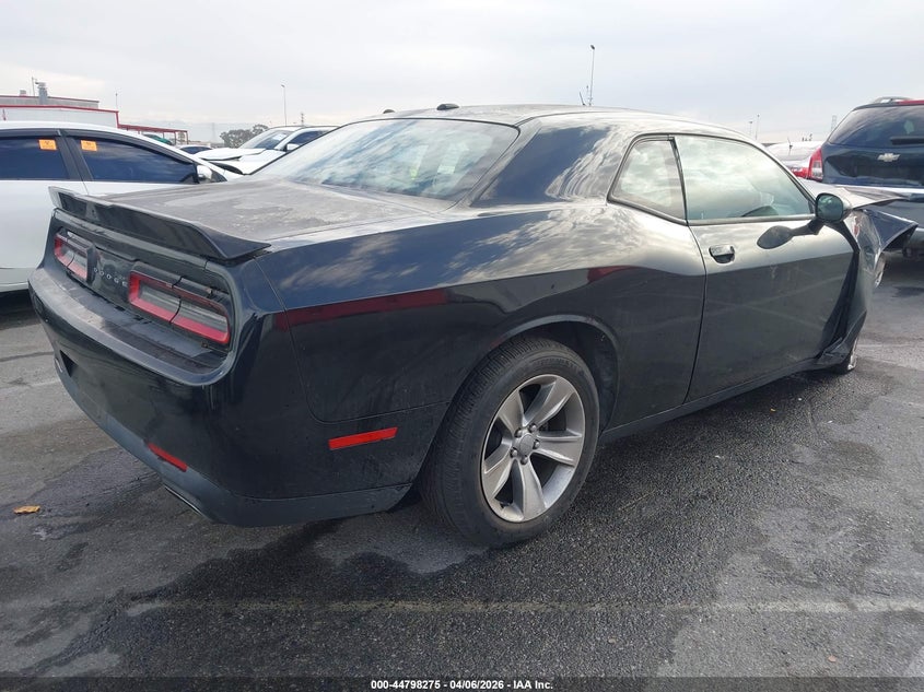 2018 Dodge Challenger Sxt