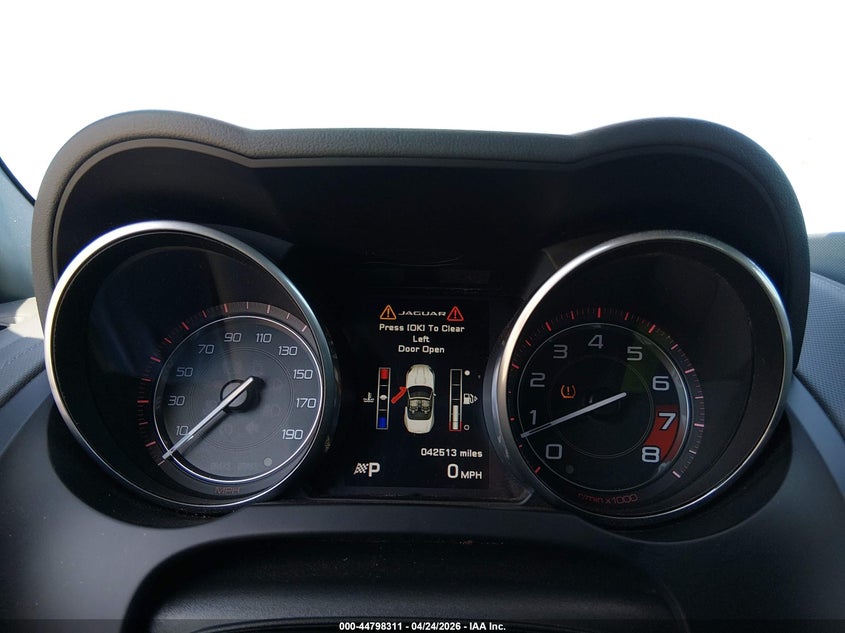 2014 JAGUAR F-TYPE auction photo 7