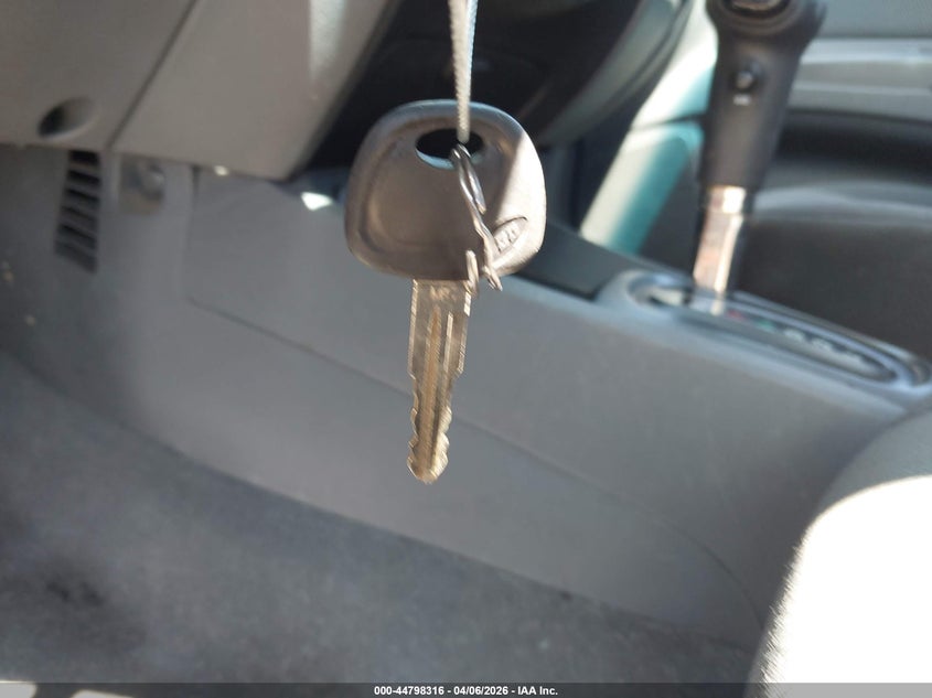 2006 Kia Rio Lx VIN: KNADE123266067640 Lot: 44798316