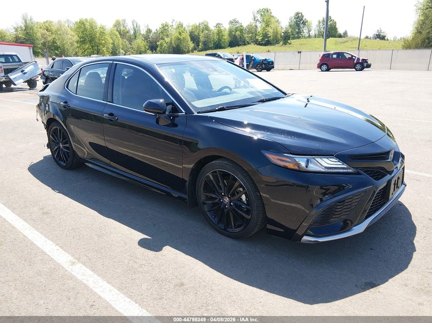 2023 Toyota Camry Xse Hybrid