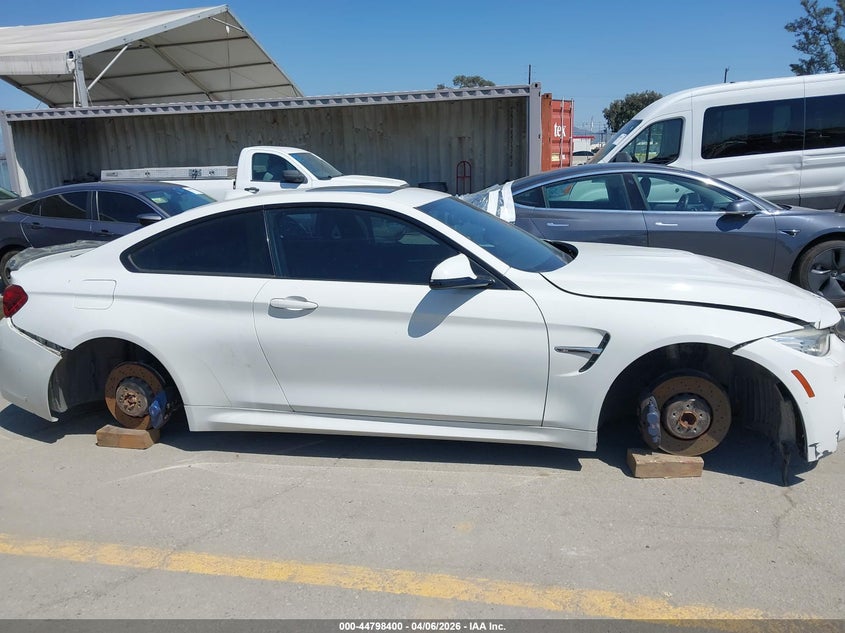 2015 BMW M4 VIN: WBS3R9C54FK332382 Lot: 44798400