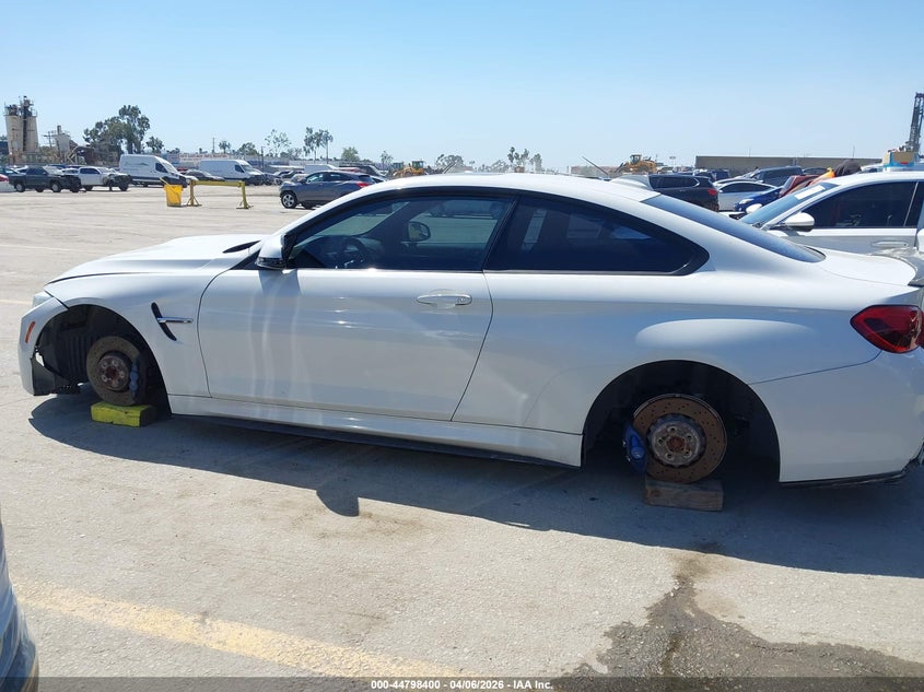 2015 BMW M4 VIN: WBS3R9C54FK332382 Lot: 44798400