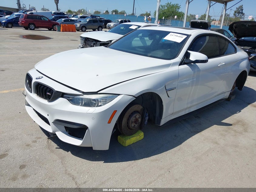 Vin: wbs3r9c54fk332382, lot: 45295666, bmw m4 20152